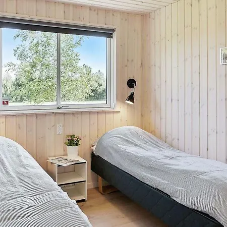 Sleeps 20 Pool Wifi * Bøtø By