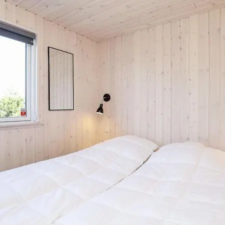 Sleeps 20 Pool Wifi 度假居